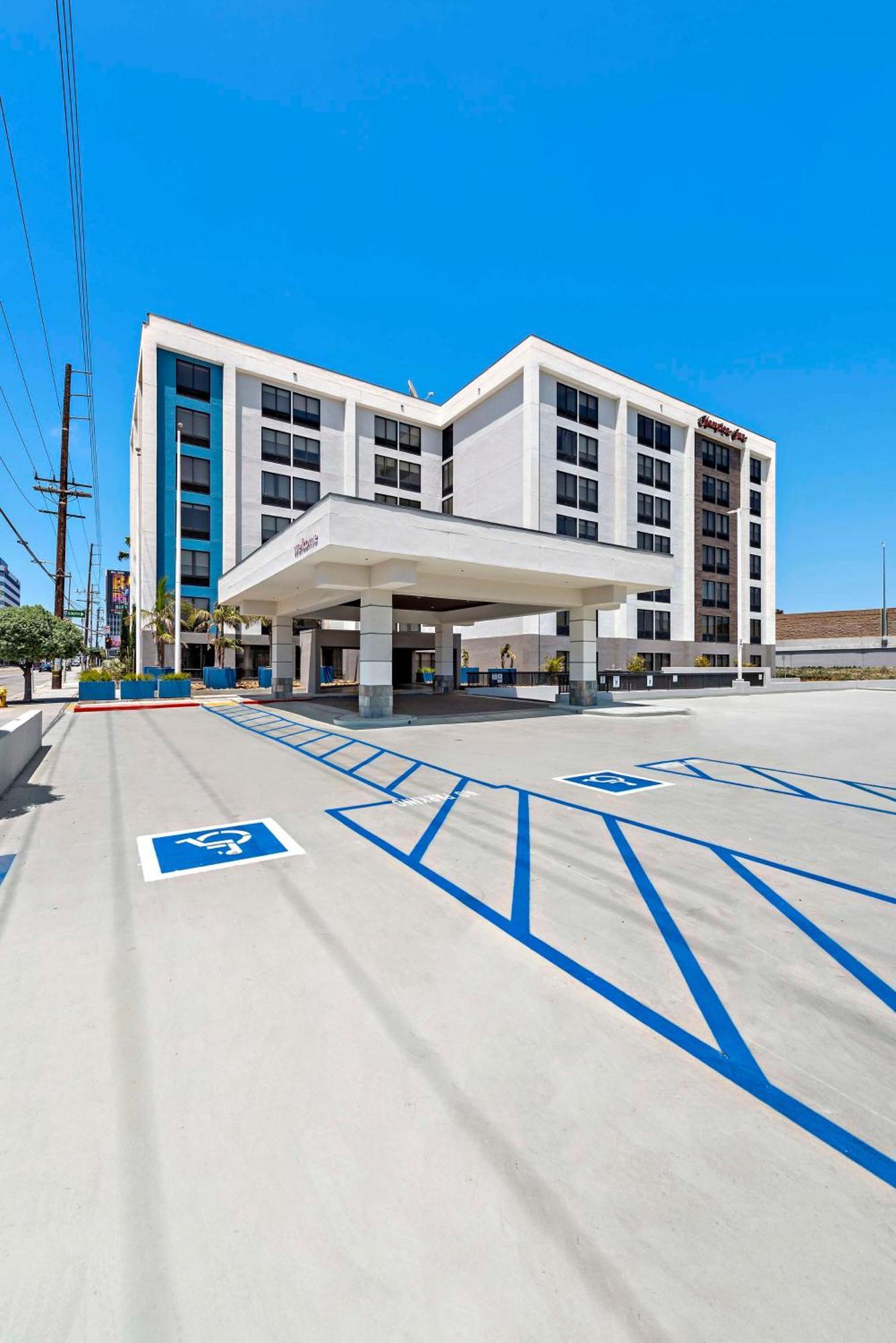 Hampton Inn Los Angeles Airport Lennox Exterior photo