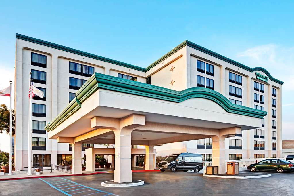Hampton Inn Los Angeles Airport Lennox Exterior photo